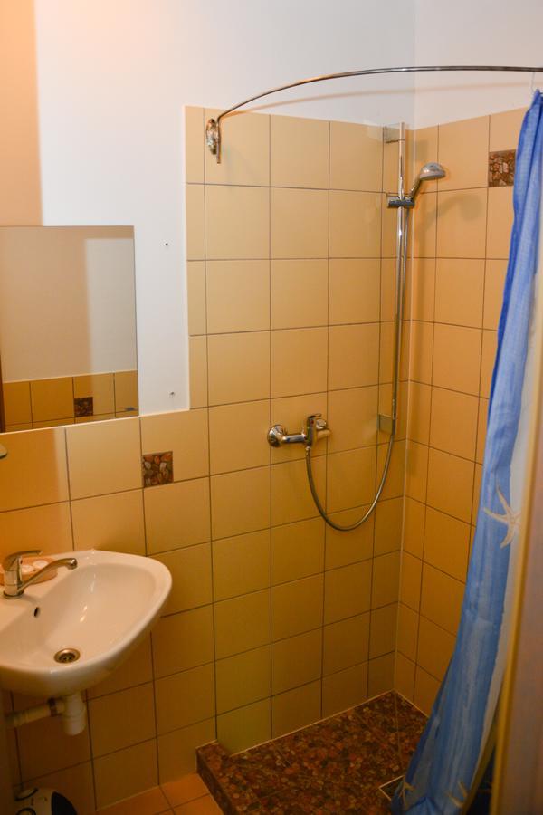 Gallery Guest Rooms Kernavė Exterior foto